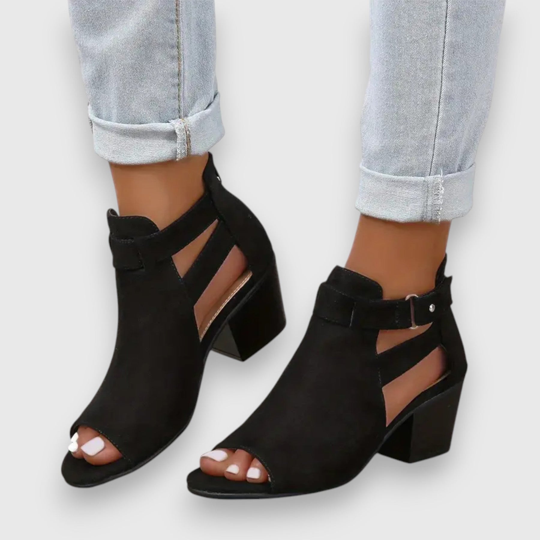 Nadia Blockabsatz-Sandalen | Retro Cut-Out Look