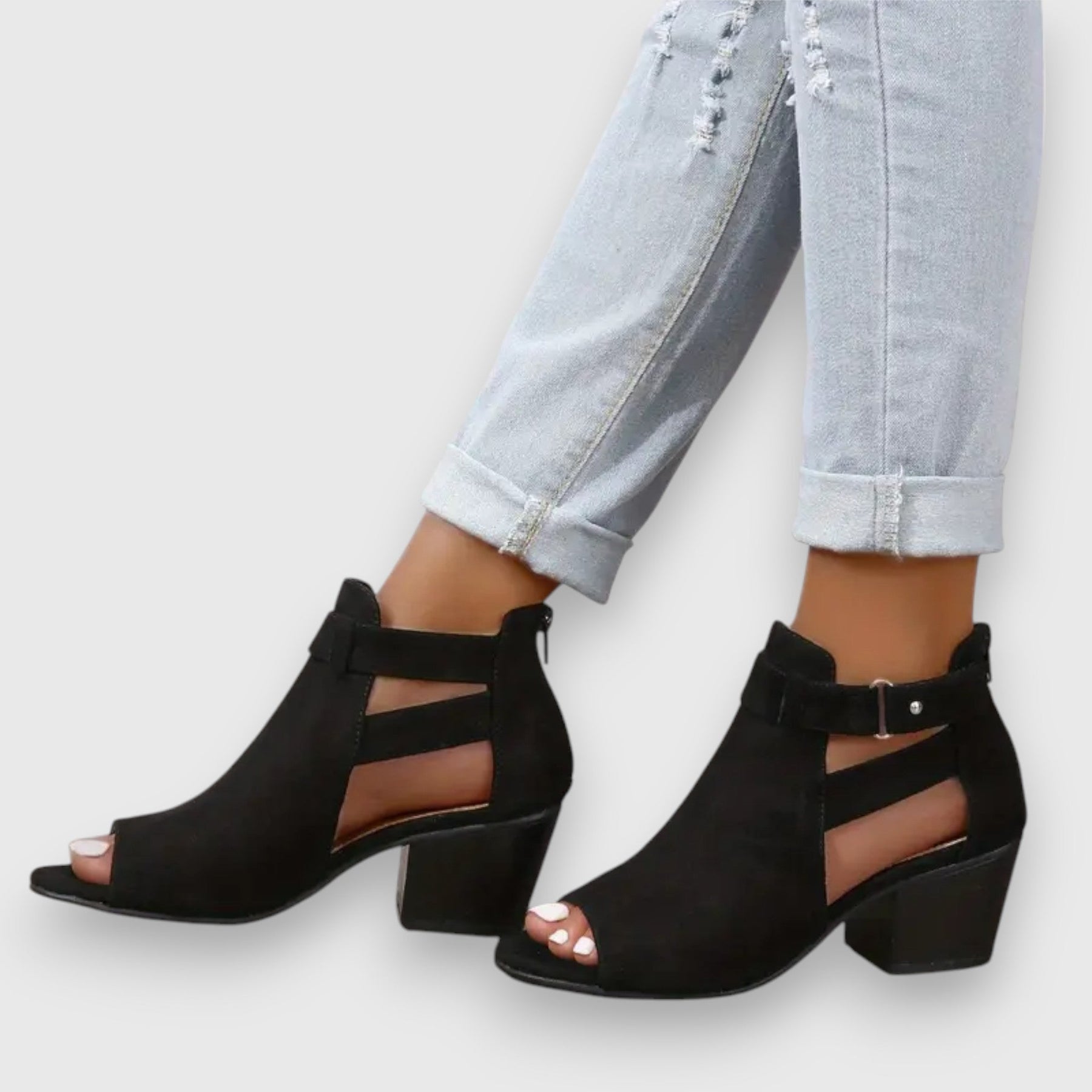 Nadia Blockabsatz-Sandalen | Retro Cut-Out Look
