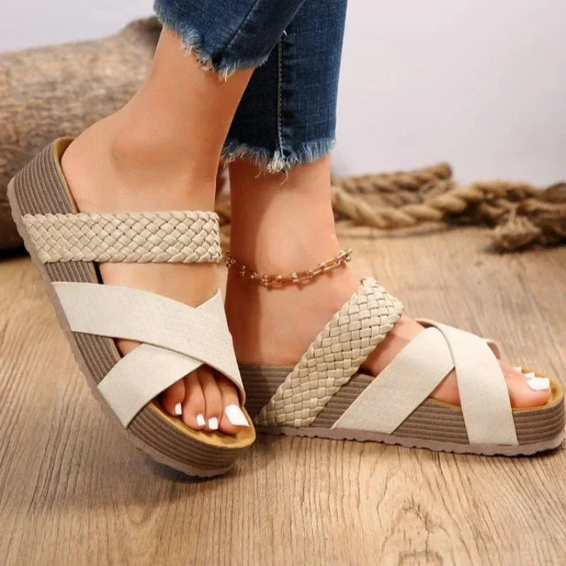 Estelle Sandalen | Geflochtene Kreuzriemen