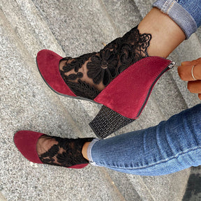 Mia Schnürstiefeletten | Elegante Florale Spitze
