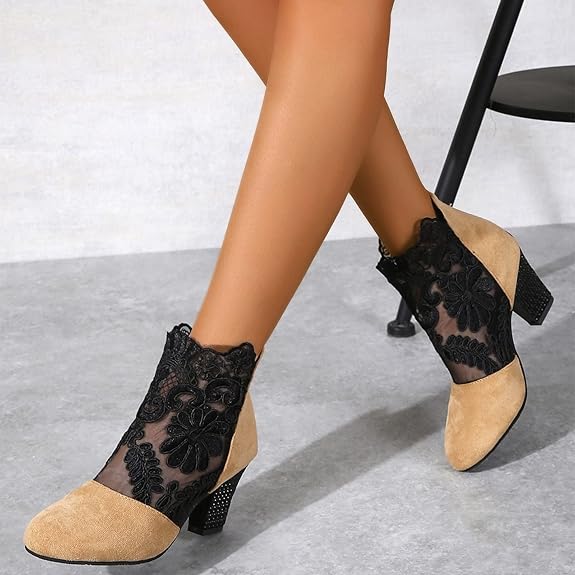 Mia Schnürstiefeletten | Elegante Florale Spitze