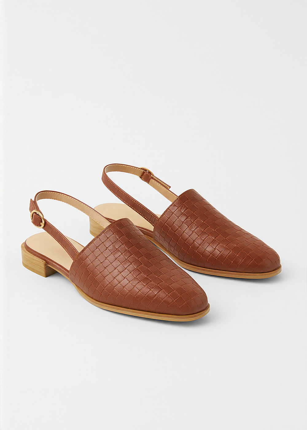Ella flachsandalen | Handgefertigt & Stilvoll