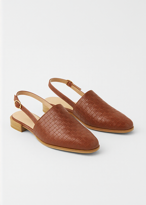 Ella flachsandalen | Handgefertigt & Stilvoll