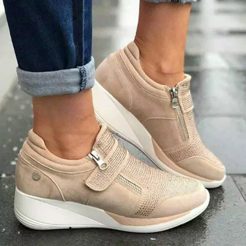 Jasmine | Keil-Sneaker Für StilbewussteFrauen