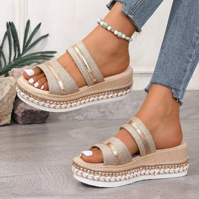 Anastasia | Leichte Keilsandalen