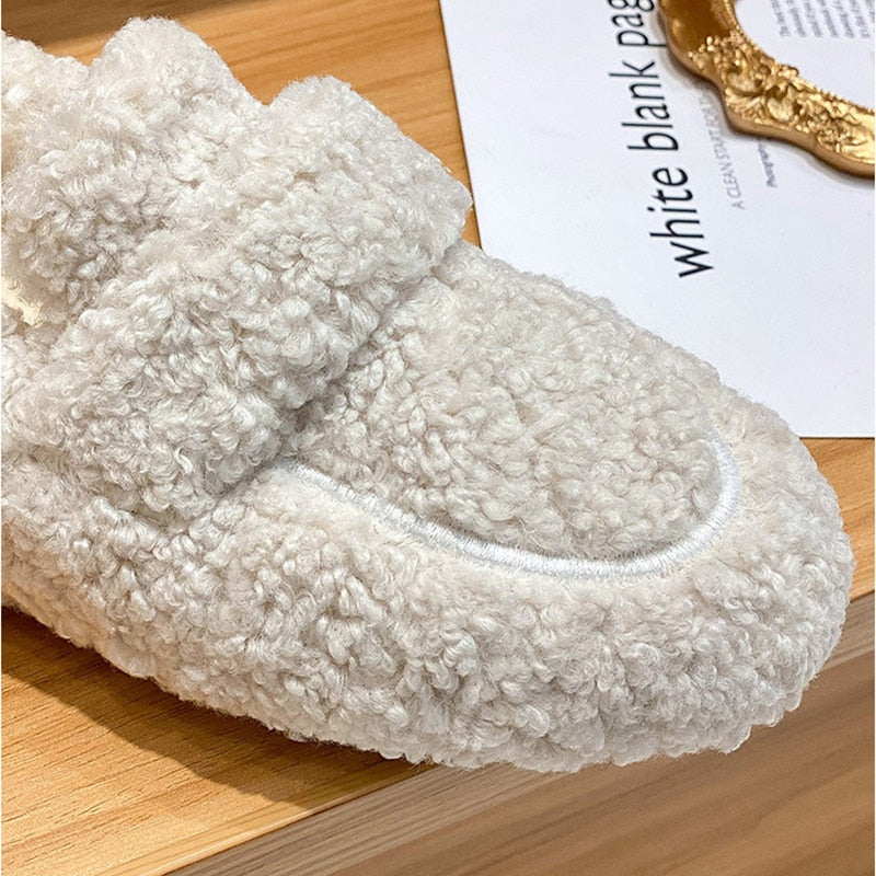 Jessa | Flauschiger Schuh