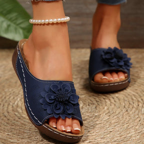 Livia Sandaletten | Sommerlicher Chic mit Blumen-Akzent
