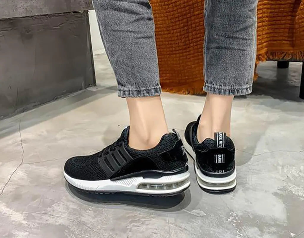 Sneakair Mark
