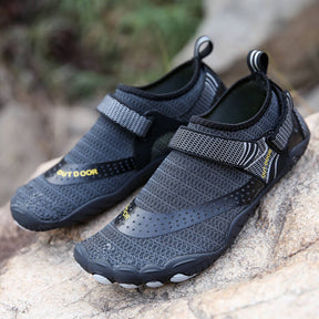 Herren Barfuß | Minimalistische Cross-Training-Schuhe – Ultraleicht mit schwarzen Bolzen