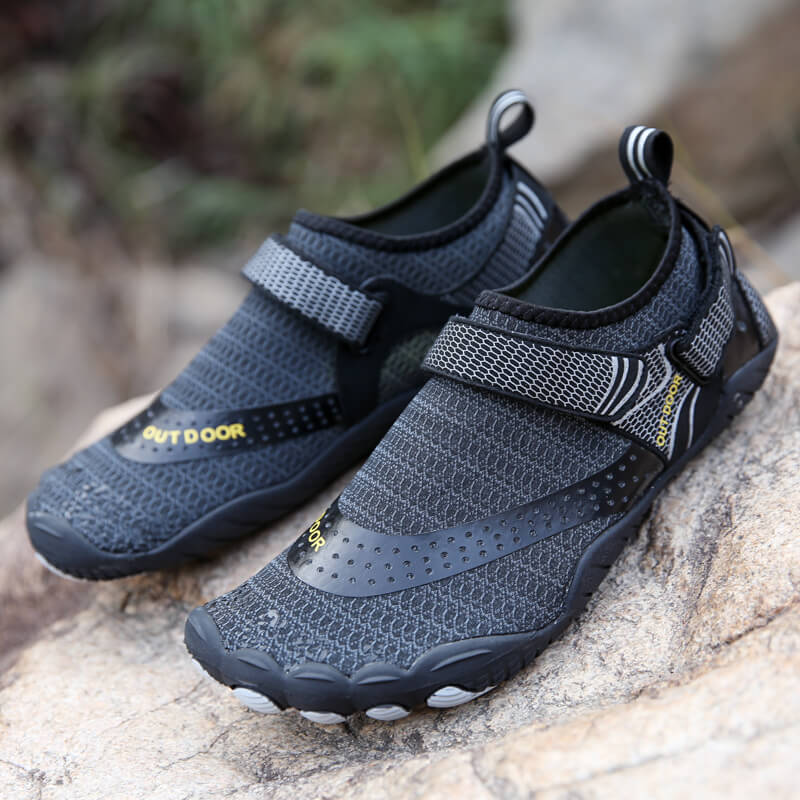 Herren Barfuß | Minimalistische Cross-Training-Schuhe – Ultraleicht mit schwarzen Bolzen