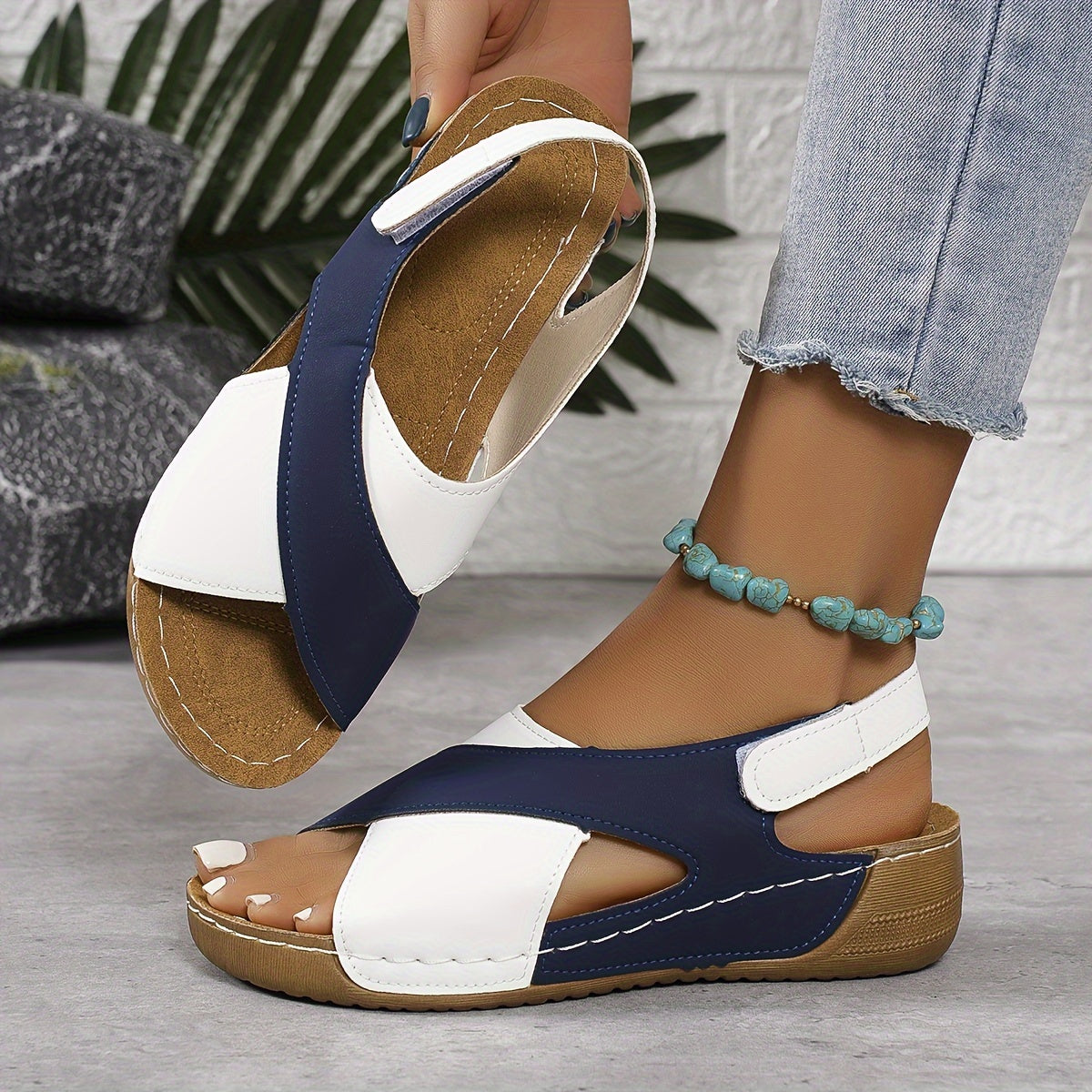 Laura | Ultra Bequeme Orthopädische Sandale