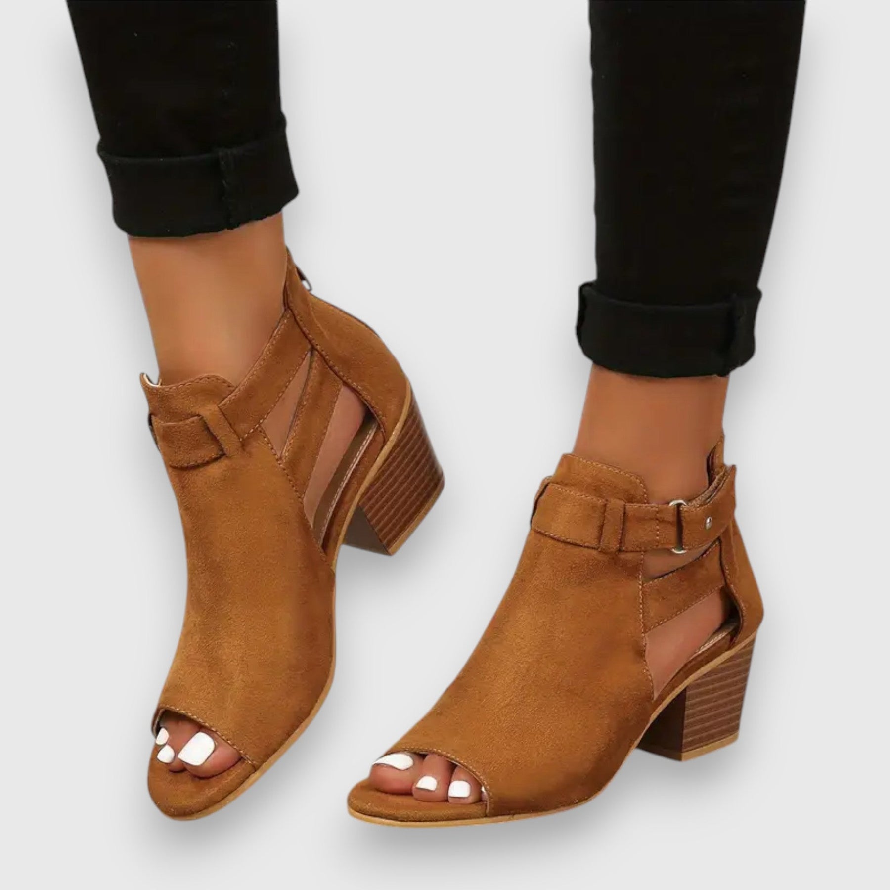 Nadia Blockabsatz-Sandalen | Retro Cut-Out Look