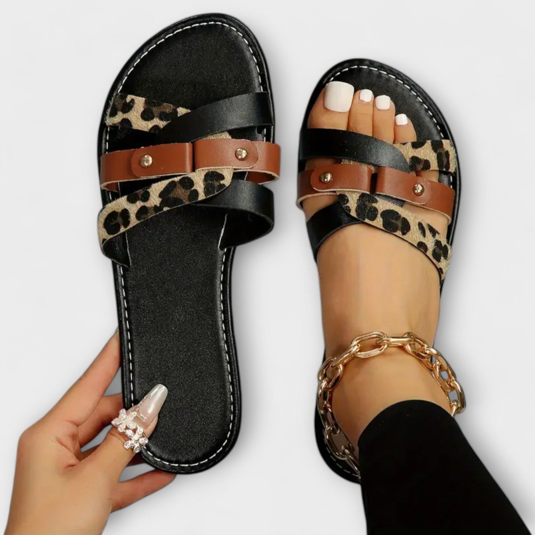 Luna | Sandalen Mit Kreuzriemen & Leopardmuster