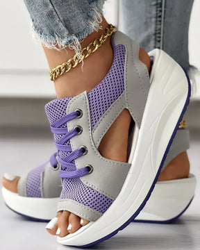 Luna | Stylische Muffin-Sandalen - Kontrastierende Einsätze